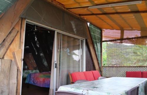 Temae House | Pet-Friendly Bungalow at Moorea Tavita Lodge - 8.8/10 Rating