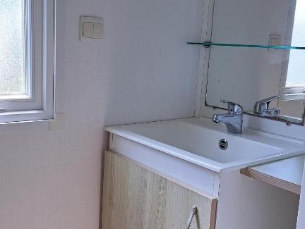 Burinhosa Ski Chalet | Relax at Bungalow T3 V - Family-Friendly Getaway Near Nazaré