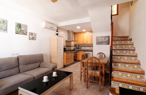 Santa Pola House | Bungalow 'Villa Ines' with Sea View, Private Terrace and Air Conditioning