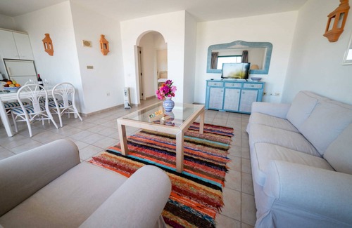 El Paso Apartment | Family-Friendly Bungalow Villa Verde Mary for Your Getaway