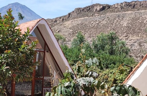 Cayma House | Discover Bungalows Arequipa: Family-Friendly with Pool Access