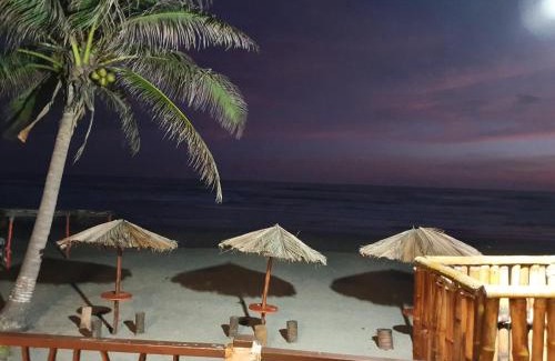 Playa Azul Cabin | Discover Bungalows La Perla with Private Beach Access
