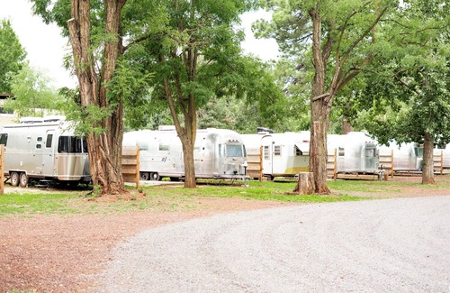 Pinetop House | Experience Bunk Camp Vintage Airstream: Family-Friendly Retreat
