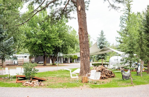 Pinetop House | Experience Bunk Camp Vintage Airstream: Family-Friendly Retreat
