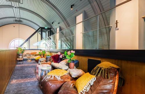 Utrecht City Center Hotel | Cozy Bunk Hotel Utrecht: Family-Friendly with Top Amenities