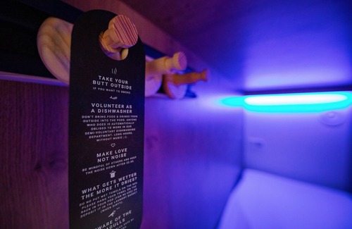 Utrecht City Center Hotel | Stylish BUNK Hotel Utrecht: Eco-Friendly with Breakfast