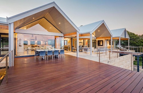 Naturaliste House | Seaside Escape at Bunkers Beach House - Family Friendly Stays
