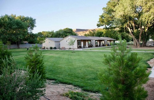 La Verkin Cabin | Experience Bunkhouse 11A with Kid-Friendly Amenities