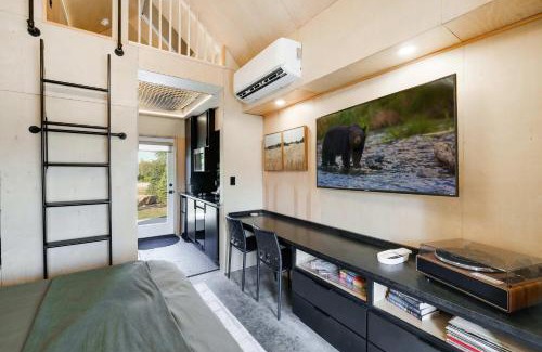 Ottawa House | Discover Bunkies-The Cut: Family-Friendly Getaway
