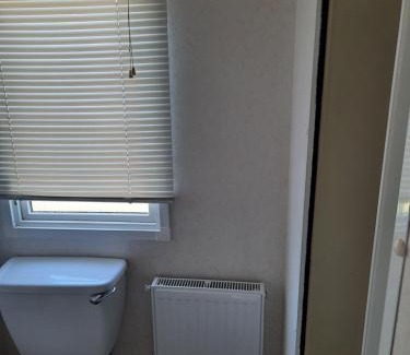 Balminnoch Apartment | Pet-Friendly Retreat with Pool at Bunny View Hotel