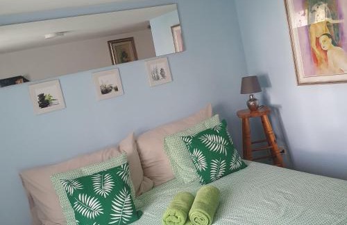 Morschach Apartment | Comfortable Buongustaio1 Room with Ensuite and Pet Friendly