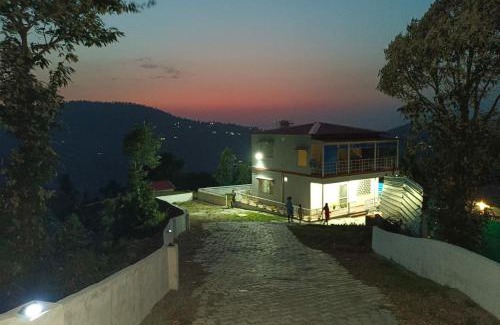 Champawat Villa | Pet-Friendly Retreat at BuRANSH VILLA - Rated 9.7/10