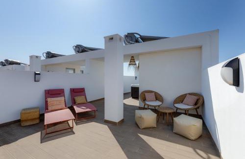 Burgau Apartment | Experience Burgau Village and Sea with Pool & Hot Tub