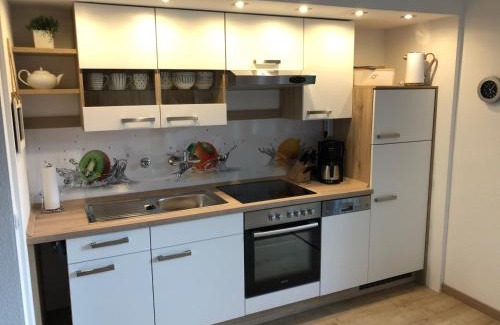 Nideggen Apartment | Oceanfront Burgblick: Guest Rated 9.6 with Pet-Friendly Perks
