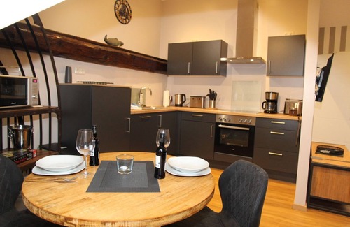Krummhoern Apartment | Discover Burghaus 4 - Idyllic Getaway with Ocean Views