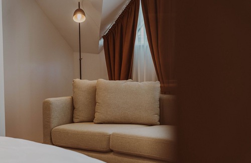 Stadtschlaining Hotel | Discover Comfort at Burghotel Schlaining - Rated 8.8/10!
