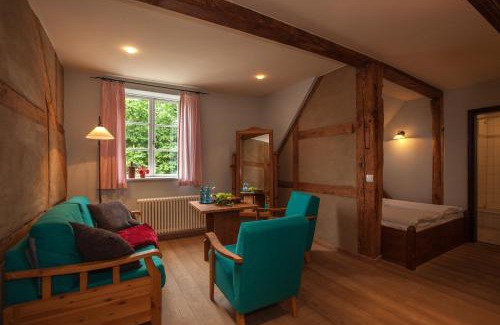 Burg Stargard Hotel | Discover Burghotel Stargard: A Pet-Friendly Retreat