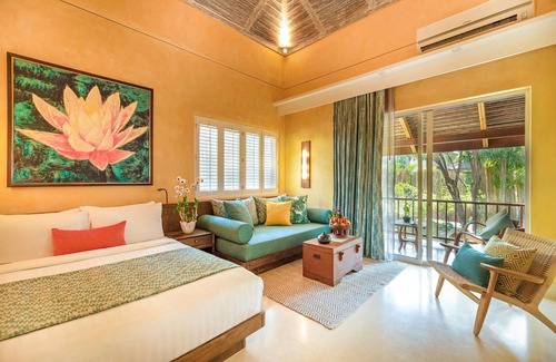 Chaweng City Center Resort | Idyllic Buri Rasa Village Samui: Guest Rated 9.4/10