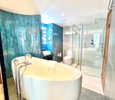 Hat Yai Hotel | Relax at Buri Sriphu Hotel: Oceanfront Retreat with Pool