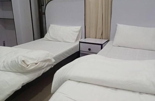 Skardu House | Cozy Burj Baltistan Intl Guest House with Breakfast Included
