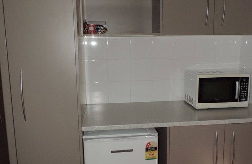 Mount Isa City Hotel | Discover Comfort at Burke and Wills Mt Isa Motel