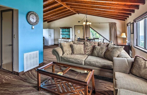 Burkesville Apartment | Burkesville Apt w/ Pool ~ 16 Mi to Dale Hollow!