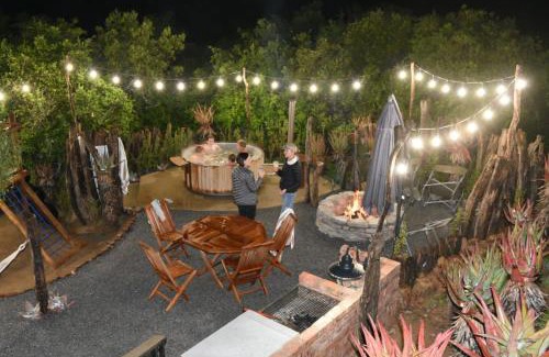 Salem Hotel | Exceptional Burlington Bush Cottages with Family-Friendly Amenities