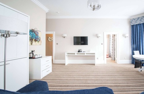 Folkestone Hotel | Discover Burlington Hotel: A 4-Star Premier Experience