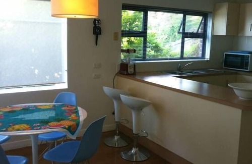 Burnie House | Burnie Beach House - 15 Princes Street