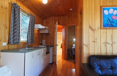 Ocean Vista Hotel | Scenic Burnie Ocean View Motel with Pool & Family Amenities