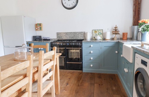 Ottery St Mary Cottage | Burrows