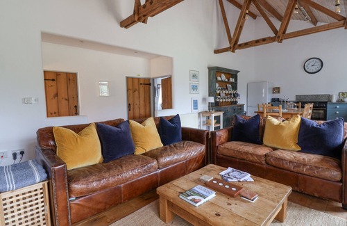 Ottery St Mary Cottage | Burrows
