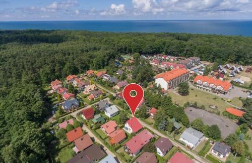Poddabie House | Cozy Bursztynowy Domek Poddąbie: Pet-Friendly Oceanfront Escape
