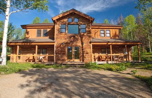 Clark Cabin | Burton Cabin - Rustic Retreat with Family & Pet-Friendly Perks