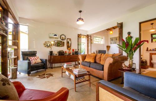 Paraty House | Experience Bus Stop Paraty: Oceanfront Family Retreat