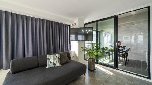 Haeundae Villa | Relax at Busan Graysands: Family-Friendly with Pool Access