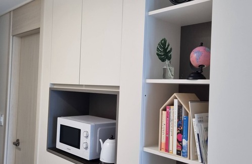 Yeonje-Gu Apartment | Ocean View Hotel in Busan with Family-Friendly Amenities