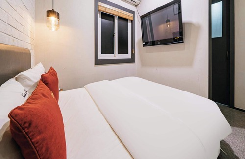 Yeonsan Hotel | Eco-Friendly Stay at Busan Yeonsandong No25 - Rated 9/10