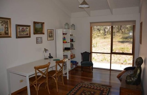 Bellbrae House | Tranquil Bush & Beach Retreat: Guest Rated 9.8/10