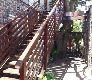 Bushman's River Mouth House | Inviting Bushmansriver Tree-House: Oceanfront Retreat for All