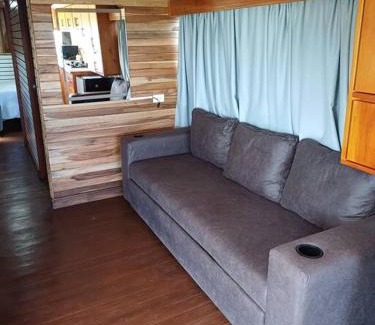 Fraijanes Apartment | Cozy BusHotel Poás: Hot Tub, Fireplace & Pet Friendly