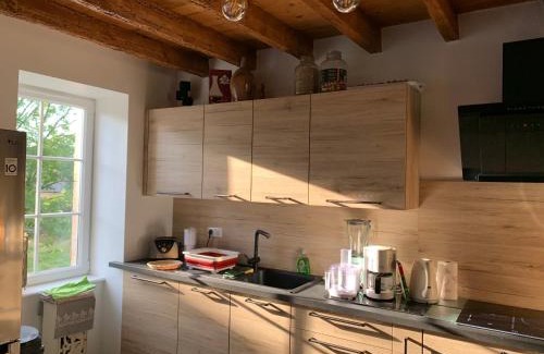 Busset House | Pet-Friendly Busset Liages: Family Retreat in Bourbonnais