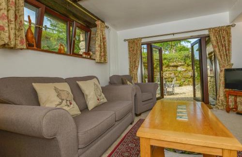 Yelverton House | Discover Buster Barn: Pet-Friendly Retreat, 4-Star Stay