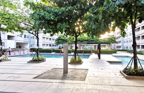 Novaliches Condo | Convenient Butler's Bnb with Pool & Breakfast in QC, Phil
