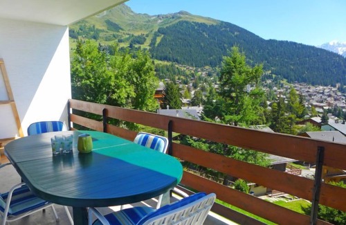 Verbier Apartment | Scenic Lake View at Butte aux Noëls 206 by Interhome