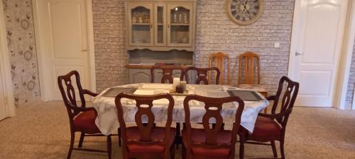 Magherafelt House | Experience Nature at Butterflies Rest: Child-Friendly Retreat