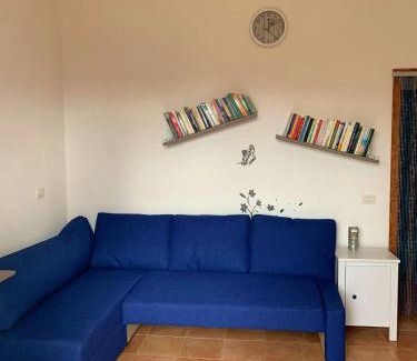 Nerbisci Bed & Breakfast | Discover Butterflies Rest: Family-Friendly Retreat with Dining