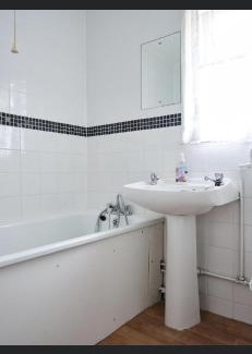 Great Yarmouth Ski Chalet | Pet-Friendly Butterfly Chalets Norfolk with Pool Access