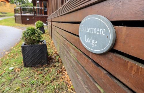Bowness-on-Windermere House | Discover Buttermere Lodge: 4-Star, Pet and Child Friendly