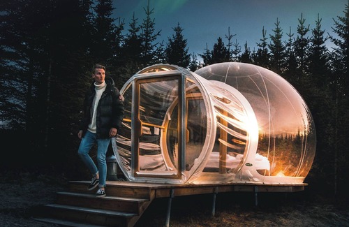 Selfoss Hotel | Experience Buubble Hotel-Ölvisholt: Guest Rated 9.6/10